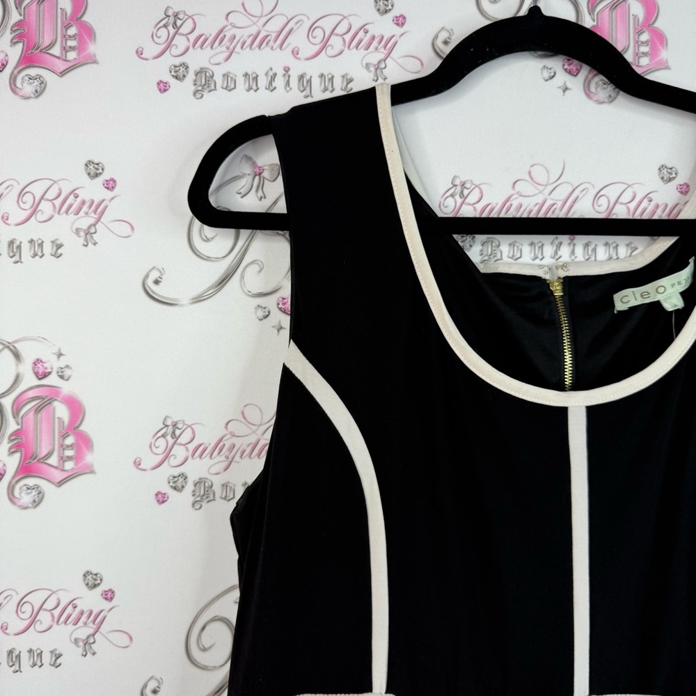 Cleo dress 2 tone color block trim flowy zip up Elegant Black and White Dress - Picture 5 of 15